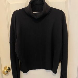 Women’s black turtleneck size XL